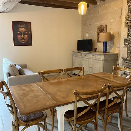 Apartment T3 Centre 1er Etage *